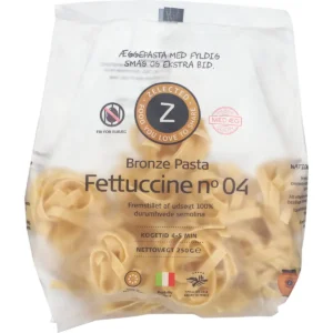 Bronze pasta fettuccine med æg